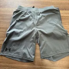UNDER ARMOUR ショートパンツ グレー LGのサムネイル