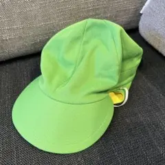 緑と黄色のメッシュ帽子 日よけ付き