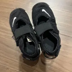 NIKE ブラック キッズスリッポンシューズ