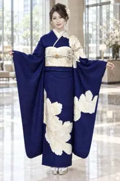 157~170センチぐらいの方が適応サイズ】振袖のみ るなのあ紺色 - メルカリ