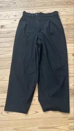 ユニクロ　スラックス