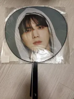 Item thumbnail for item cc2df7a0-d3dc-4329-8e47-43b91ebe35c8