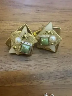 Item thumbnail for item 5ac6d7fe-2139-4de2-8678-db65c4eff030