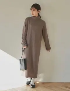 hinari ヒナリ タートルネックニットワンピース