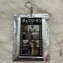 チェンソーマン　トレーディング場面写アクリルキーホルダー　レゼ　デンジ