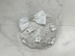 ホワイト ヘッドドレス 花とパール装飾