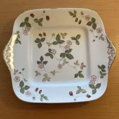 【箱付•未使用】ウェッジウッド　ワイルドストロベリー　プチトレイ5枚組 2025年最新】ウェッジウッド ワイルドストロベリー プチトレイの人気