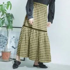 チェックスカートのサムネイル