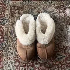 UGG ボア　スリッパ　ルームシューズ 24cmのサムネイル