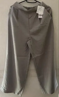 ワイドパンツ