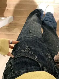 Item thumbnail for item 94ec4c03-5981-4de2-b088-175b6187f80e