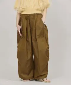 2025 Curensology ナイロンジップカーゴパンツ　カーキ78のサムネイル