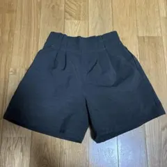 ダークグレー プリーツ ハーフパンツ