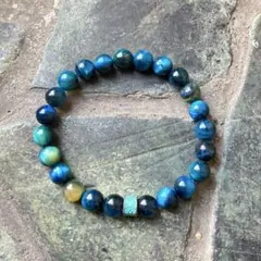 Item thumbnail for item 71a12bff-d7c1-40e2-ac1d-9df76b4c7356