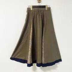 花柄切り替え フレアスカート カーキ オリーブ ウエストゴム 体型カバー トリム