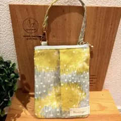 ストラップ付きポケットティッシュポーチ　ハンドメイド