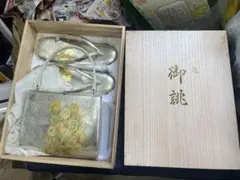 草履　和装バックセット　ゴールド　管理2 菊の花　花模様　約23cm