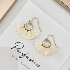 【アメジストのチタンフープピアス】