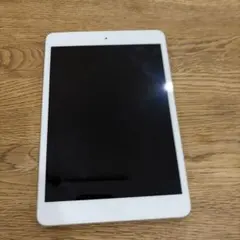 Apple iPad mini 2 本体 A1489 シルバー - メルカリ