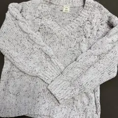 plaque ケーブル編み Vネックニット