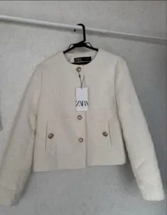 ZARA アイボリー ノーカラージャケット ゴールドボタン　Sサイズ