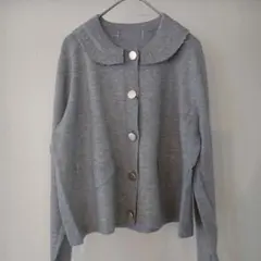 ショート丈　丸襟カーディガン　鍵編み　グレー