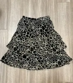 Lululemon フリル花柄スカート サイズ6 - メルカリ