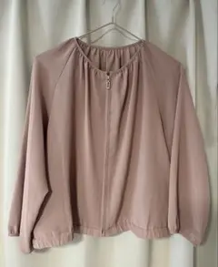 【美品】OPAQUE.CLIP ノーカラー ジップブルゾン ベージュ Mサイズのサムネイル