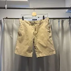 TOMMY HILFIGER / ベージュショートパンツ