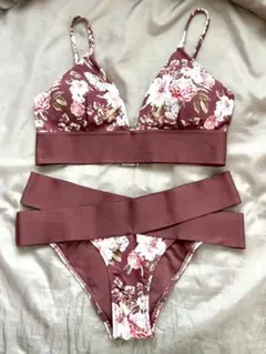 H&M ボルドー フラワー ビキニ 上下のサムネイル