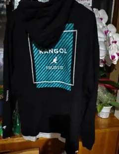 KANGOL ブラック フード付きパーカー M ビッグロゴ ウィメンズも