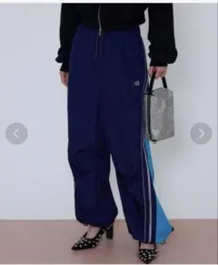 メゾンスペシャル　ナイロントラックパンツのサムネイル