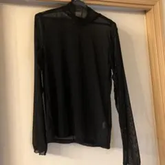 GU　シースルー　トップス　Ｓ