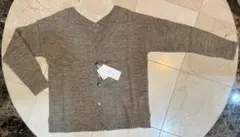 on y vua. Vネックカーディガン