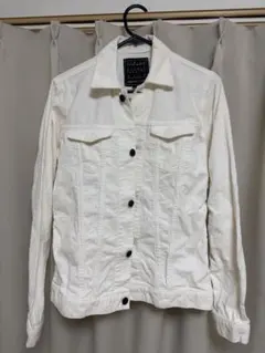 Item thumbnail for item e42bef01-7b7f-4e81-9cb8-cdf9de3a19ad