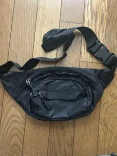 ウエストバッグ
