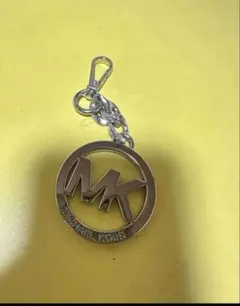 Michael Kors ロゴ キーホルダー