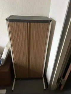 北欧レトロ AUVICASE 蛇腹シャッター扉 北欧レトロ AUVICASE 蛇腹シャッター扉 - メルカリ