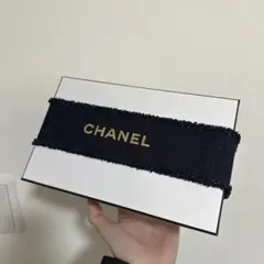 CHANEL ギフトボックス リボン付き