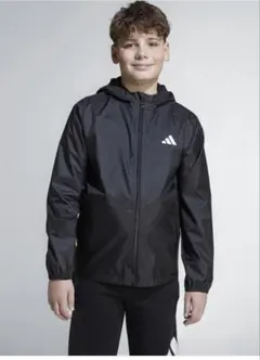 シミあり　adidas キッズスモールロゴレインジャケット ボーイズ　130㎝のサムネイル