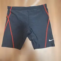 Nike 水着 Mサイズ150 黒/赤