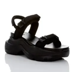 2025年最新】yelloスニーカーサンダルの人気アイテム - メルカリ