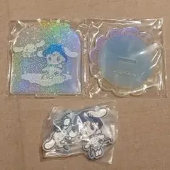 セーラームーン×サンリオ　セーラーマーキュリーとシナモロールのアクスタとラバスト