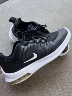 ナイキ AIR MAX AXIS スニーカー ブラック/ホワイト 24cm