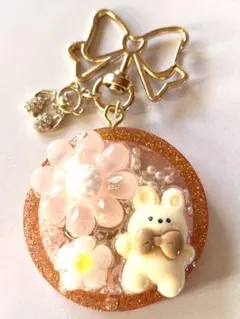 Ｓ105 うさぎさん　シャカシャカキーホルダー