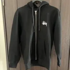 Stüssy ブラック ジップアップパーカー