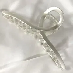 ヘアクリップ　バンスクリップ　バンズ　ヘアアクセサリー　ヘアアレンジ　新品のサムネイル