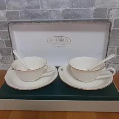 Item thumbnail for item eea641ce-b44e-4d13-8da6-7dcfa21c2572