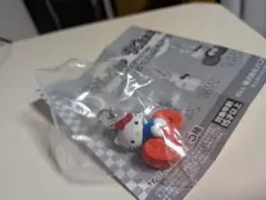 ハローキティ　アメリカンデザイン　めじるしアクセサリー　リボン　サンリオ