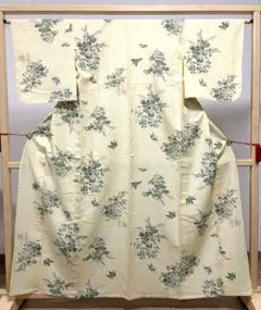 ☆中古品☆小物　単品　正絹　グレー系小紋　KM-015-26 ☆中古品☆小物 単品 正絹 グレー系小紋 KM-015-26 - メルカリ
